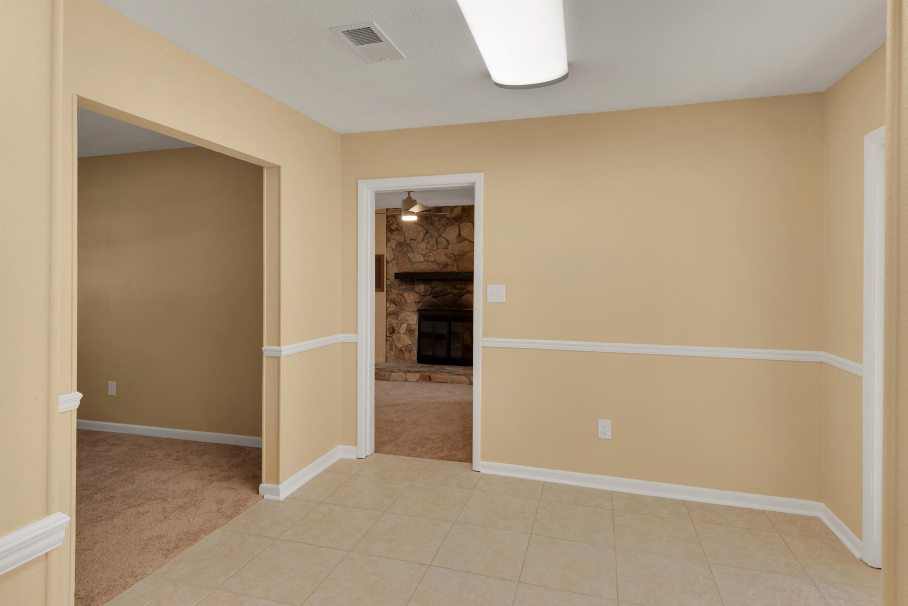 CAROL ANNE MANOR 1ST ADDN - Residential