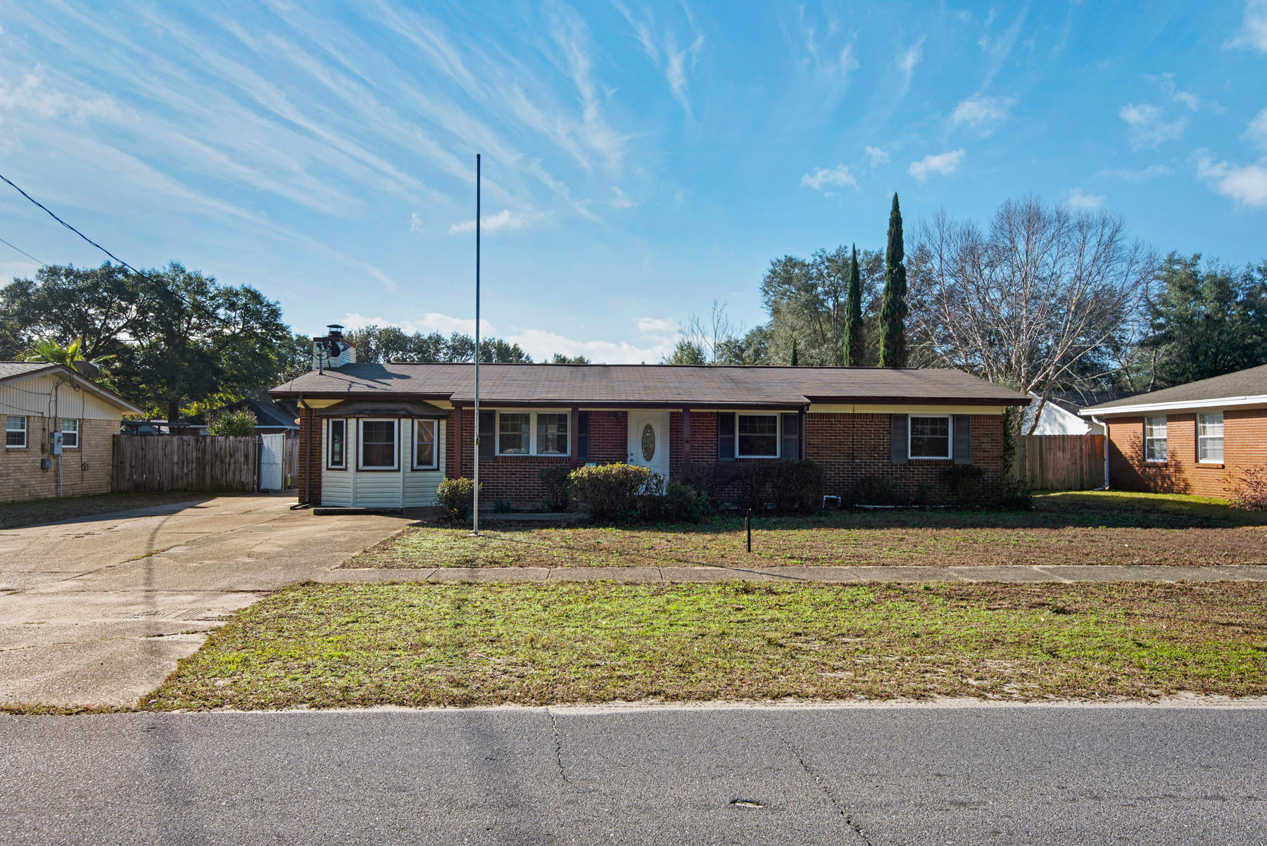 CAROL ANNE MANOR 1ST ADDN - Residential