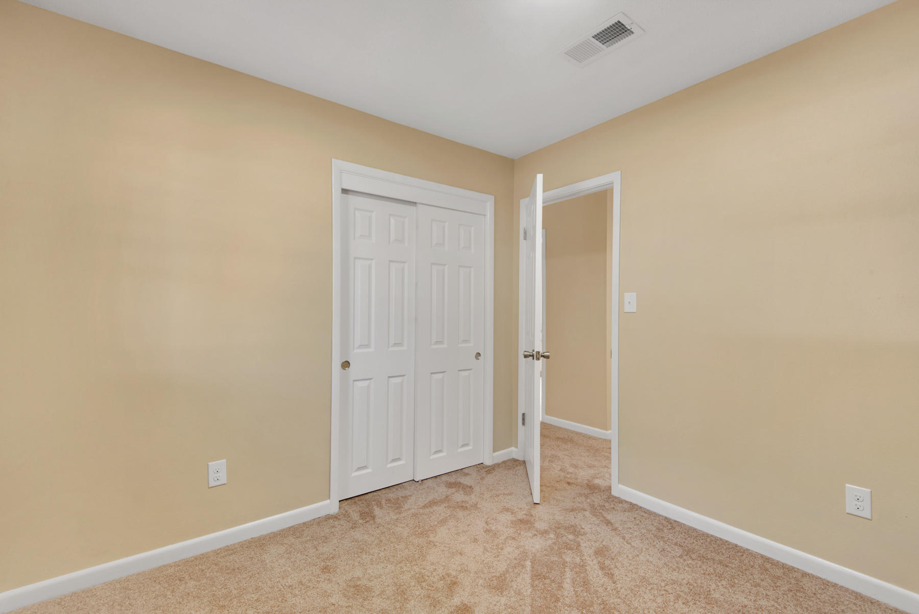 CAROL ANNE MANOR 1ST ADDN - Residential