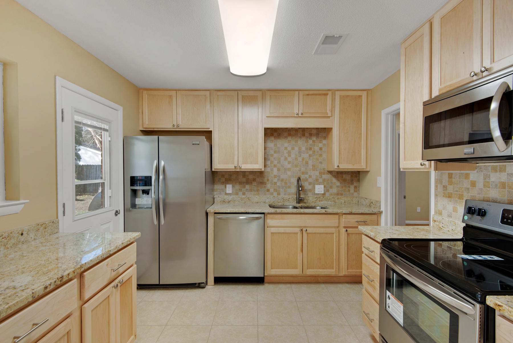 CAROL ANNE MANOR 1ST ADDN - Residential