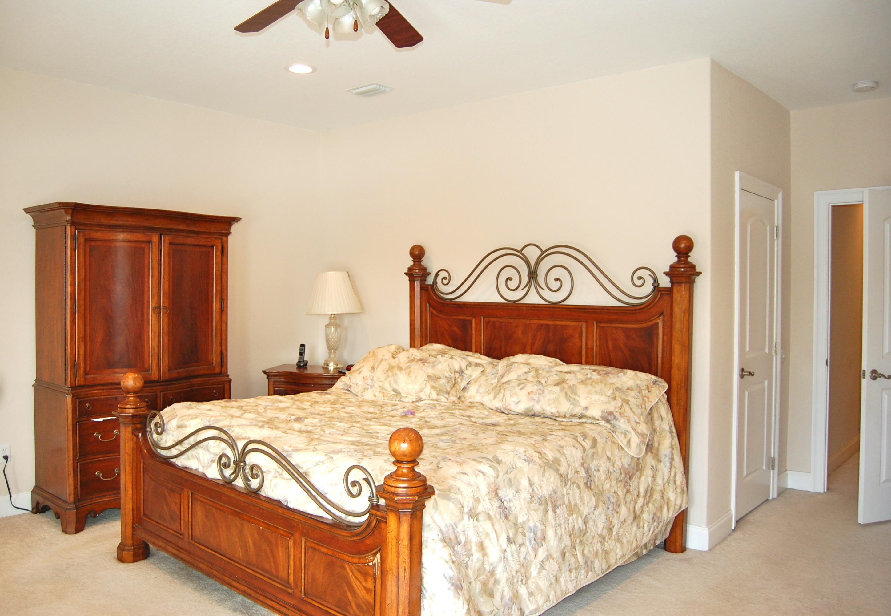 MOONEYS NORTH S/D - Residential