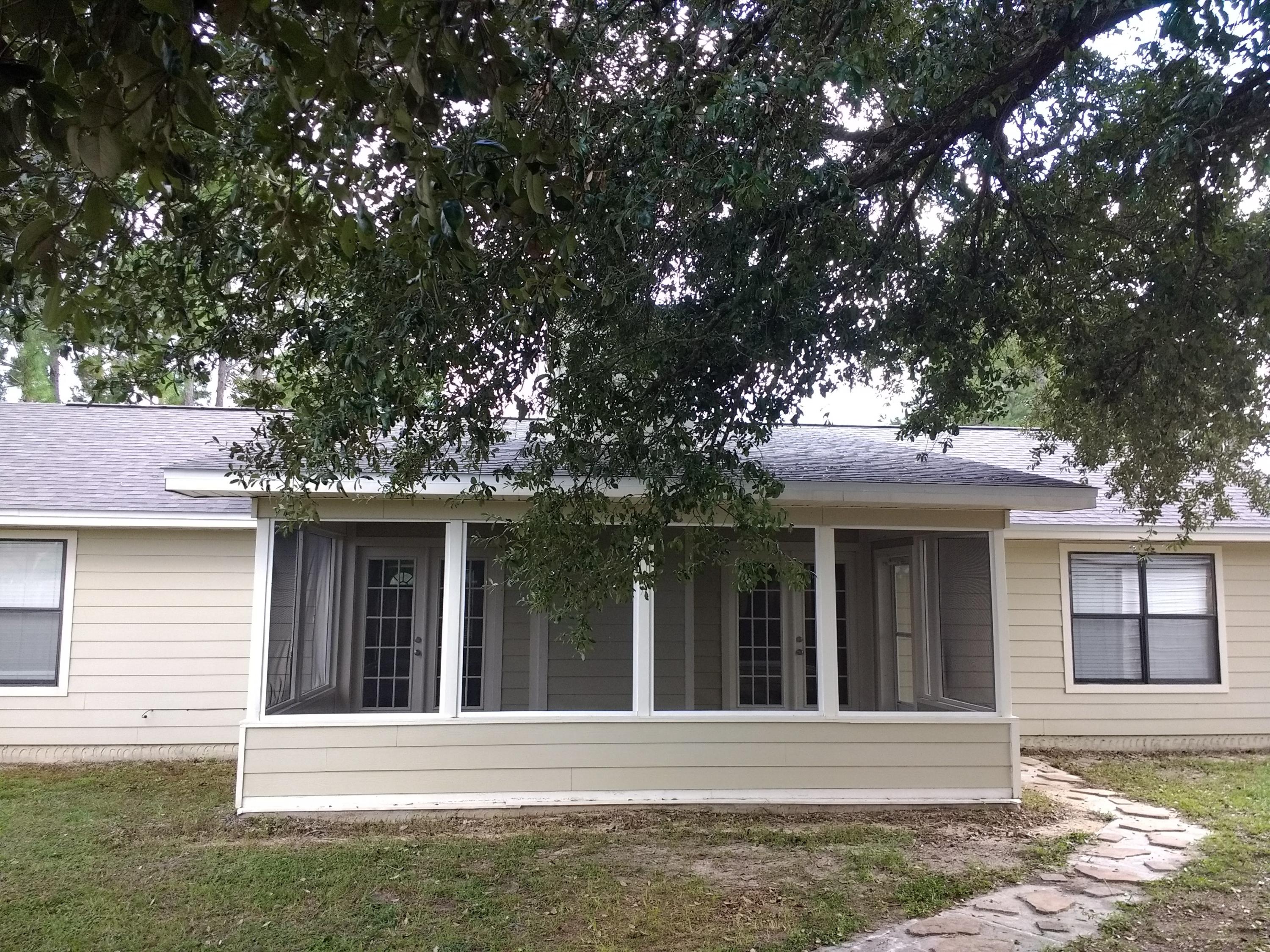 COUNTRYVIEW ESTATES 5TH ADDN - Residential Lease