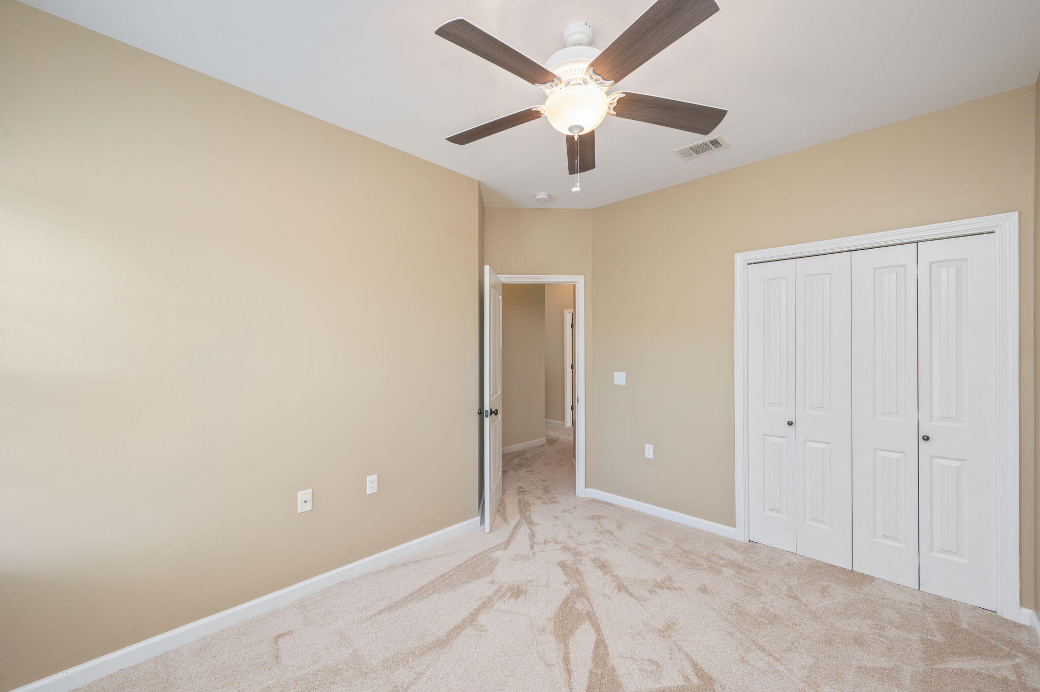 TRADITIONS AT WALTON OAKS - Residential