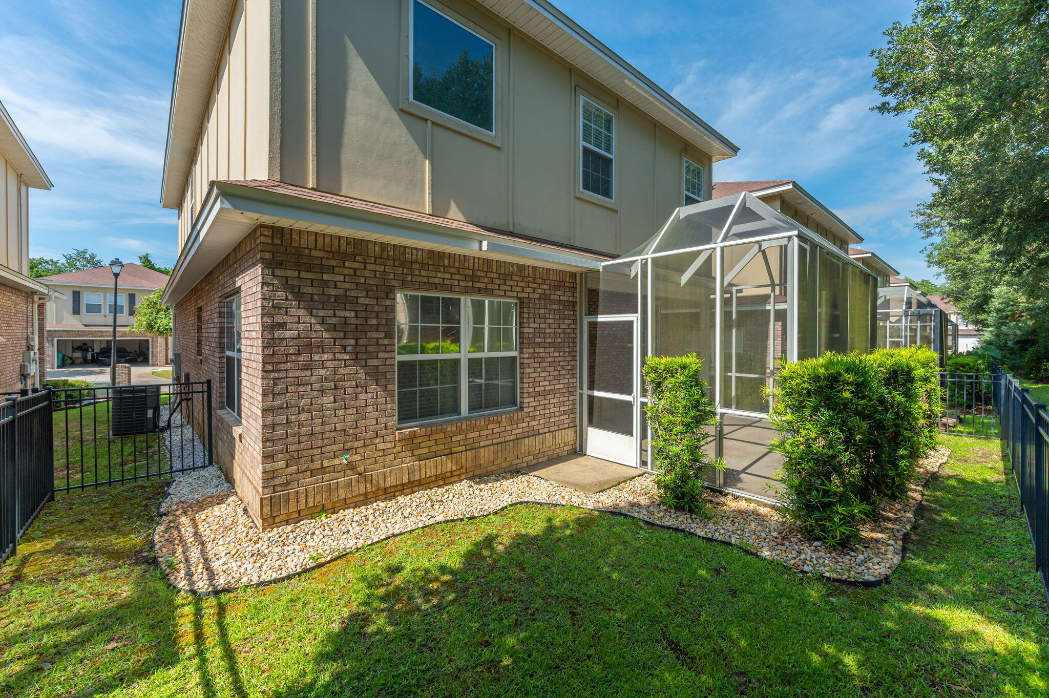 TRADITIONS AT WALTON OAKS - Residential