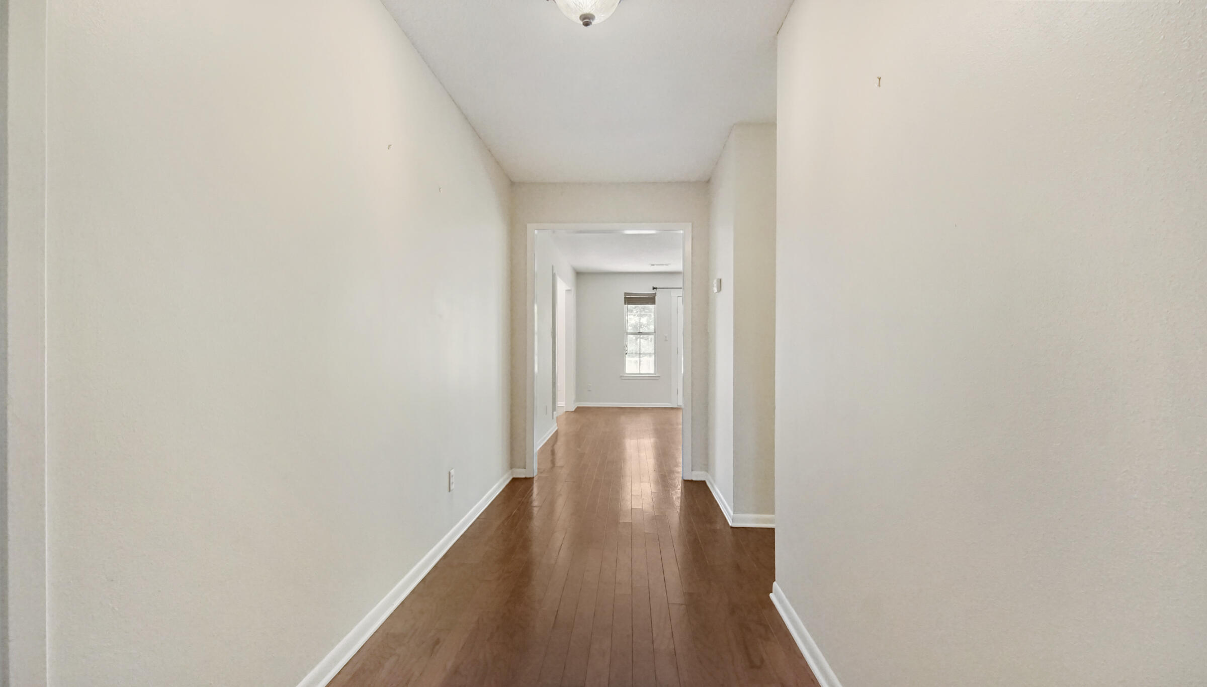 PINE SHORES - Residential