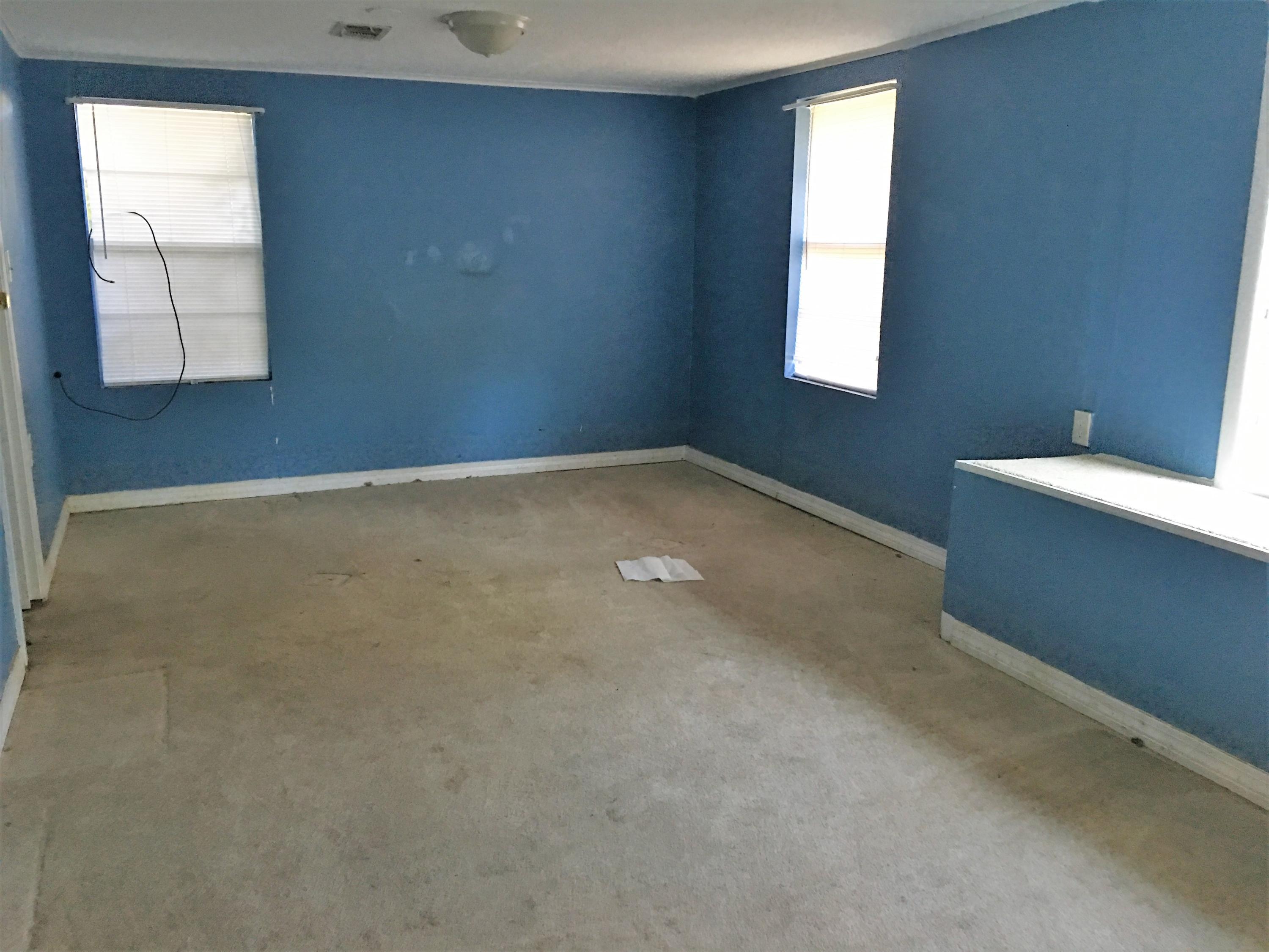 CRESTVIEW - Residential