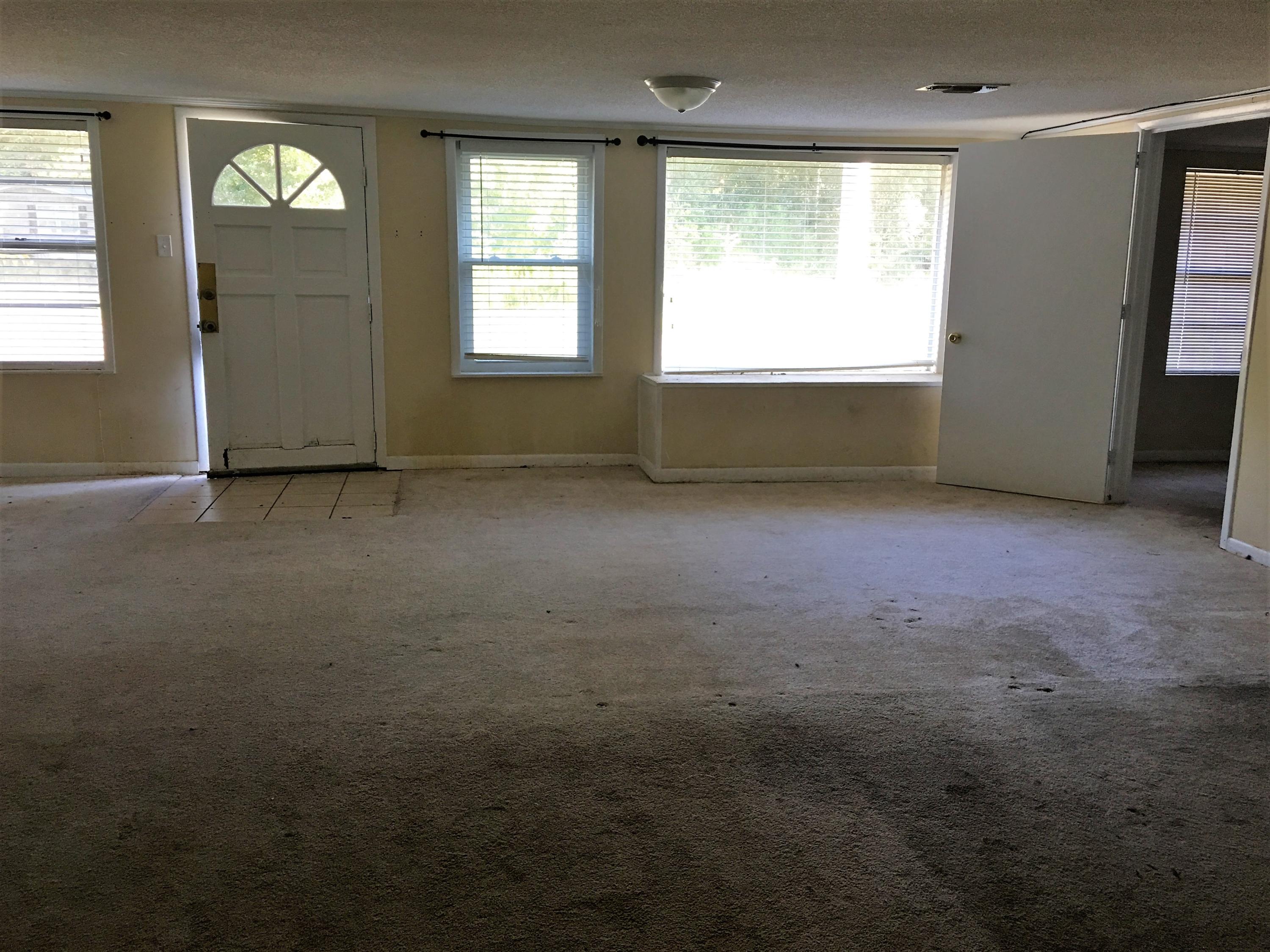 CRESTVIEW - Residential