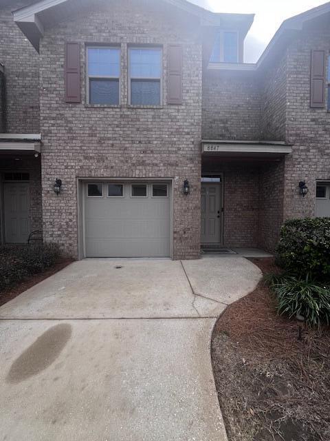 RESERVE POINTE - Residential Lease