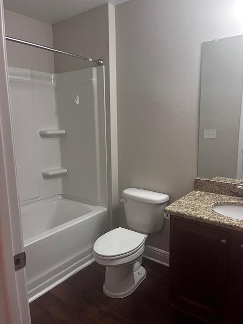 RESERVE POINTE - Residential Lease