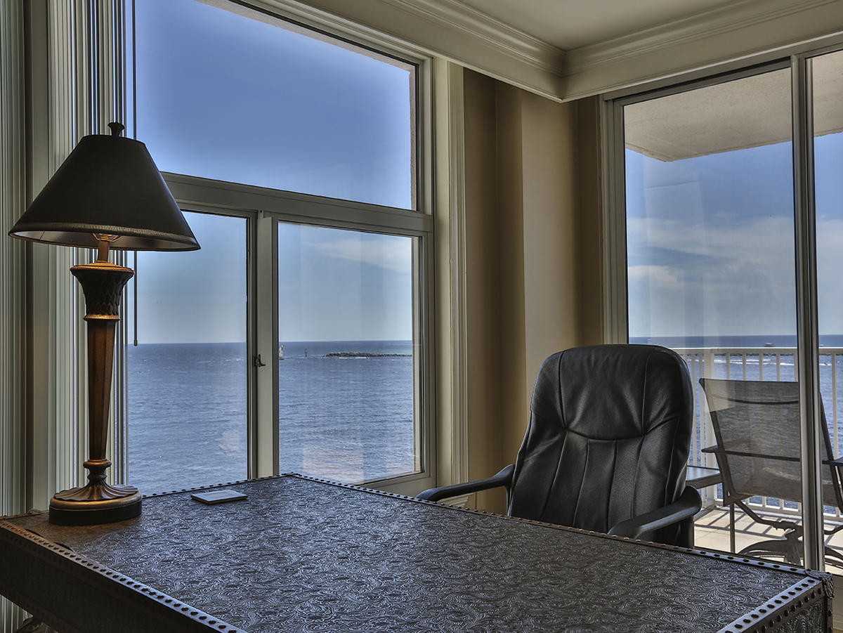 WATERVIEW TOWERS - Residential