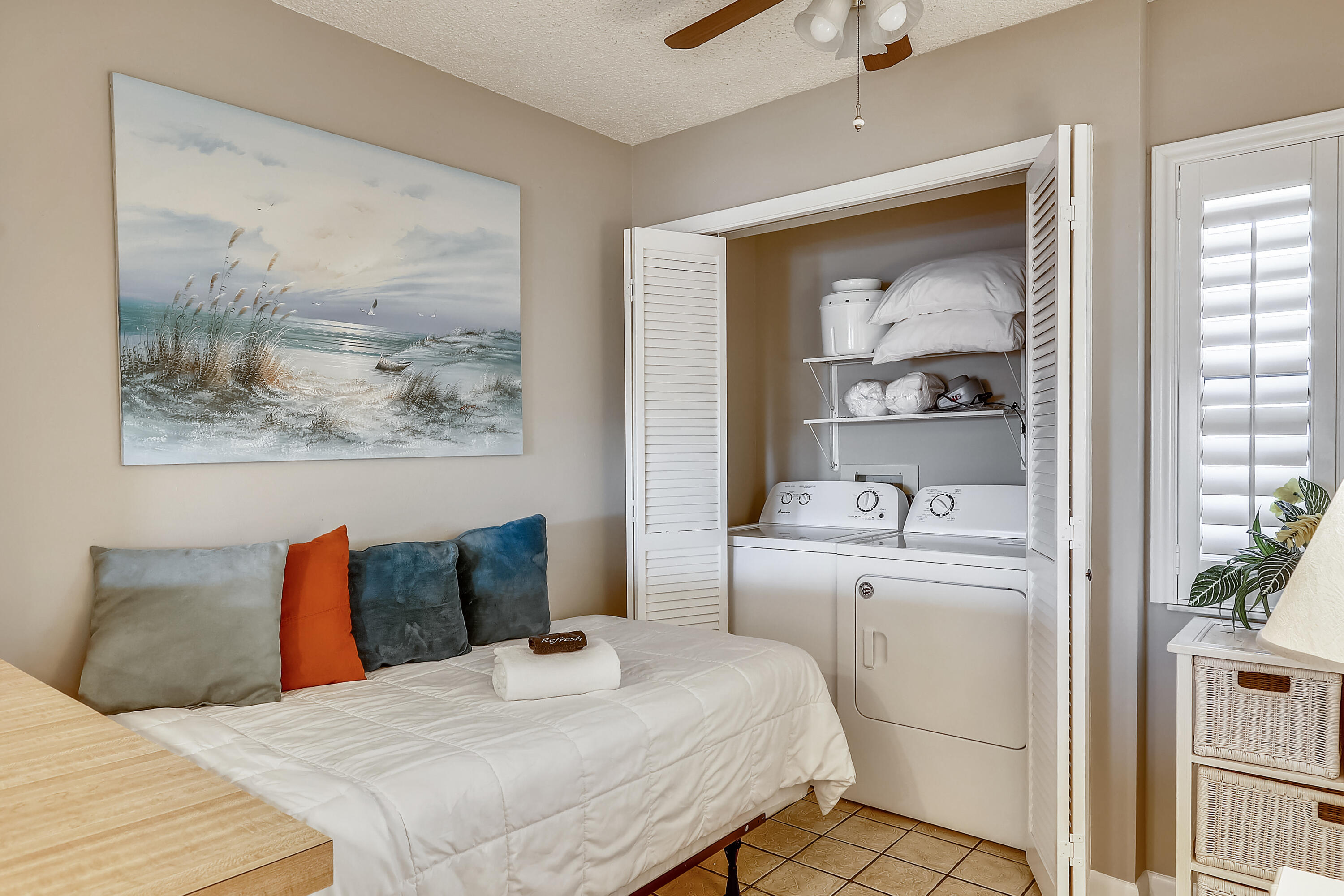 INLET REEF CLUB CONDO - Residential