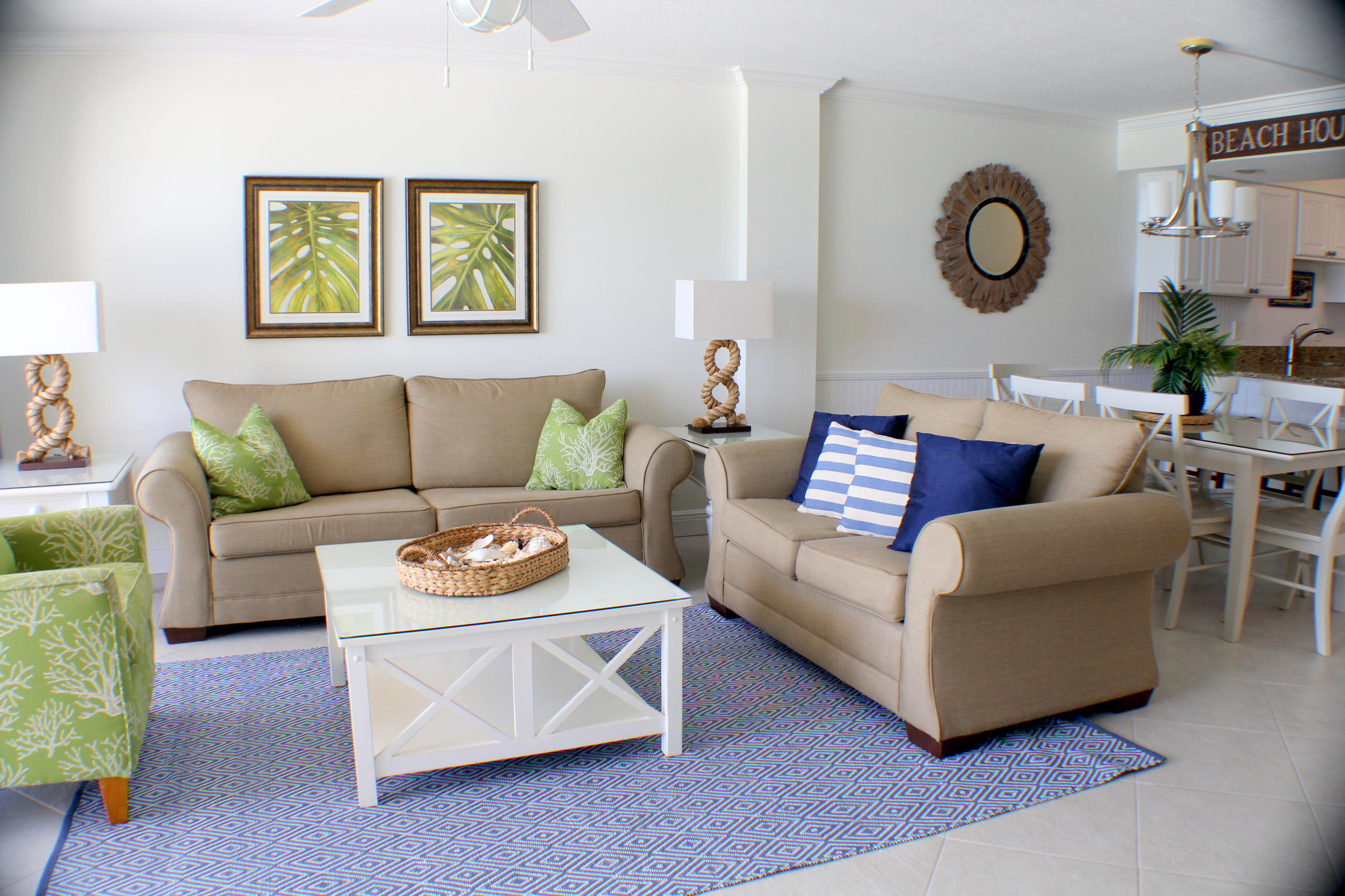 BEACH HOUSE CONDO PH 1 - Residential