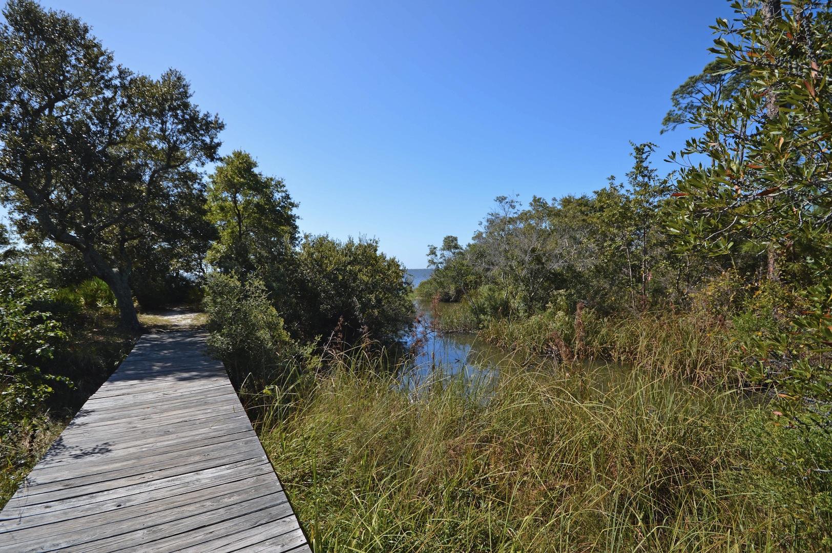 SOUND HAMMOCK - Residential