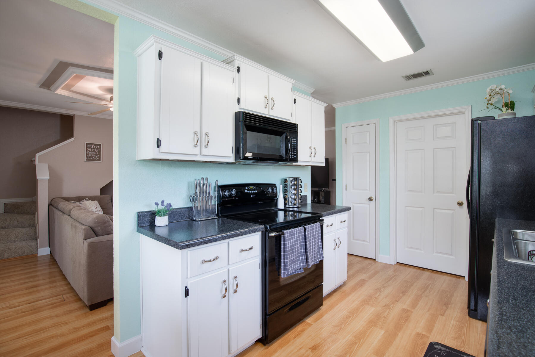 CORONADO VILLAGE PH 1 - Residential