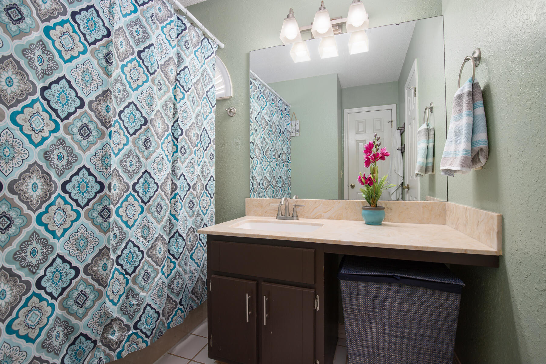 CORONADO VILLAGE PH 1 - Residential