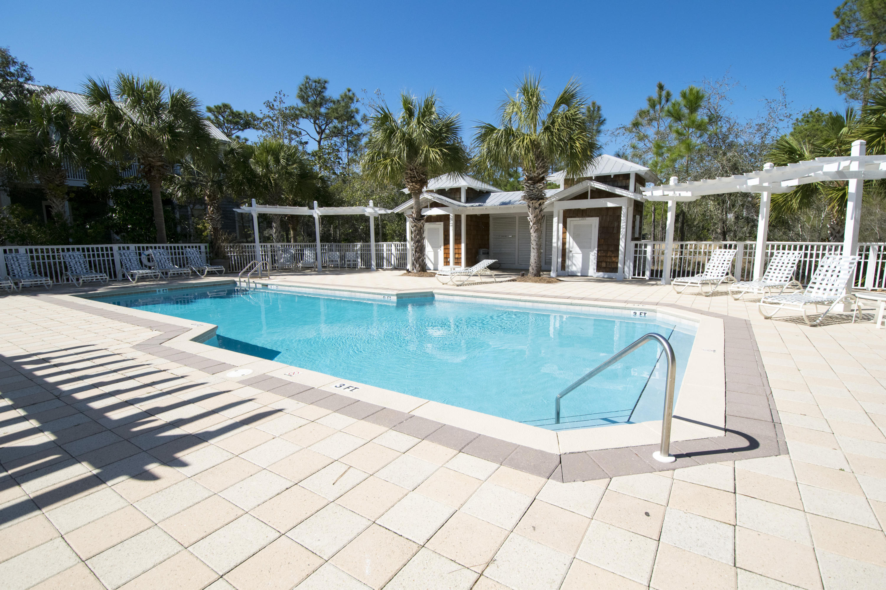 GROVE BY THE SEA - Residential