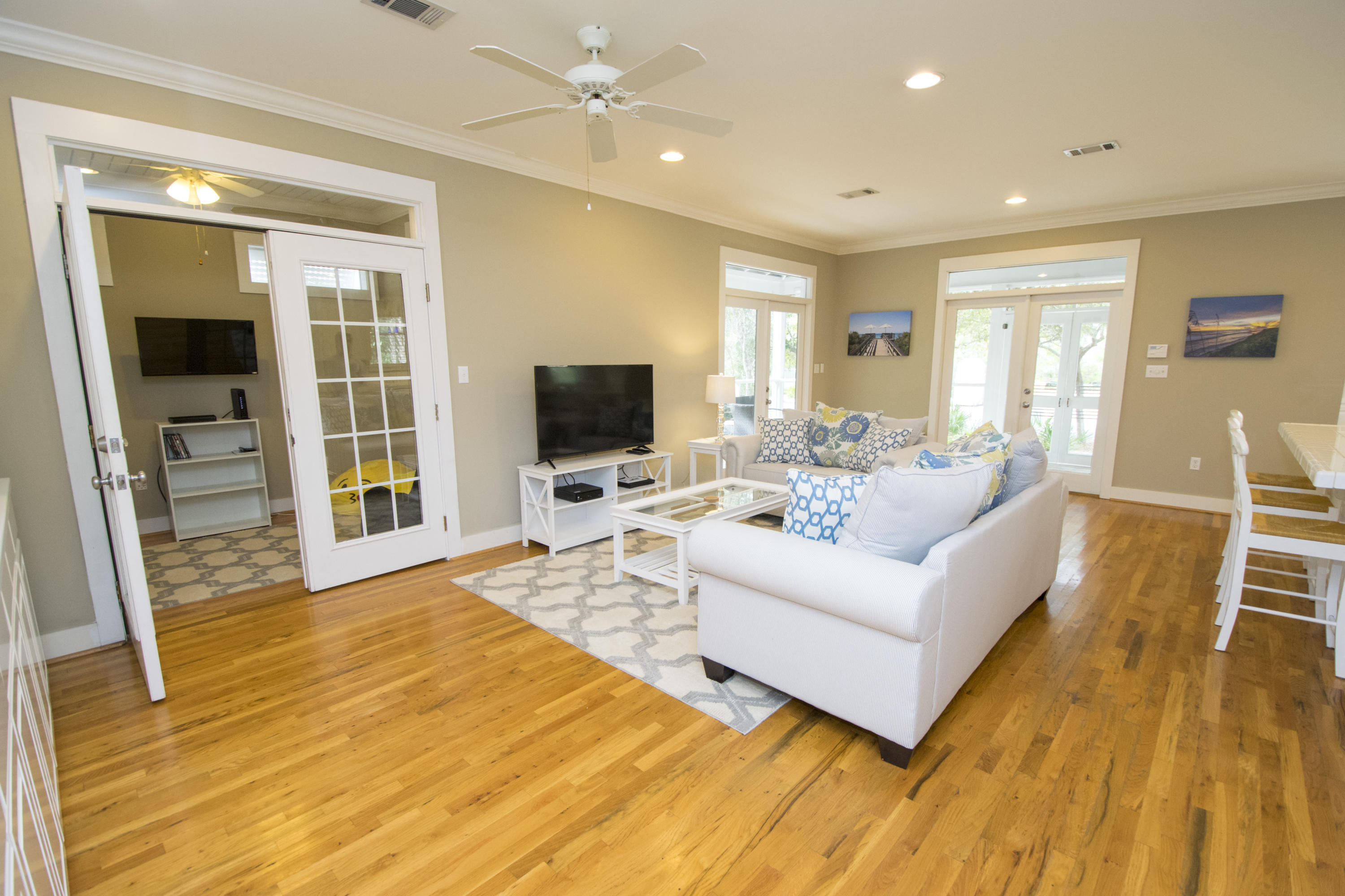 GROVE BY THE SEA - Residential