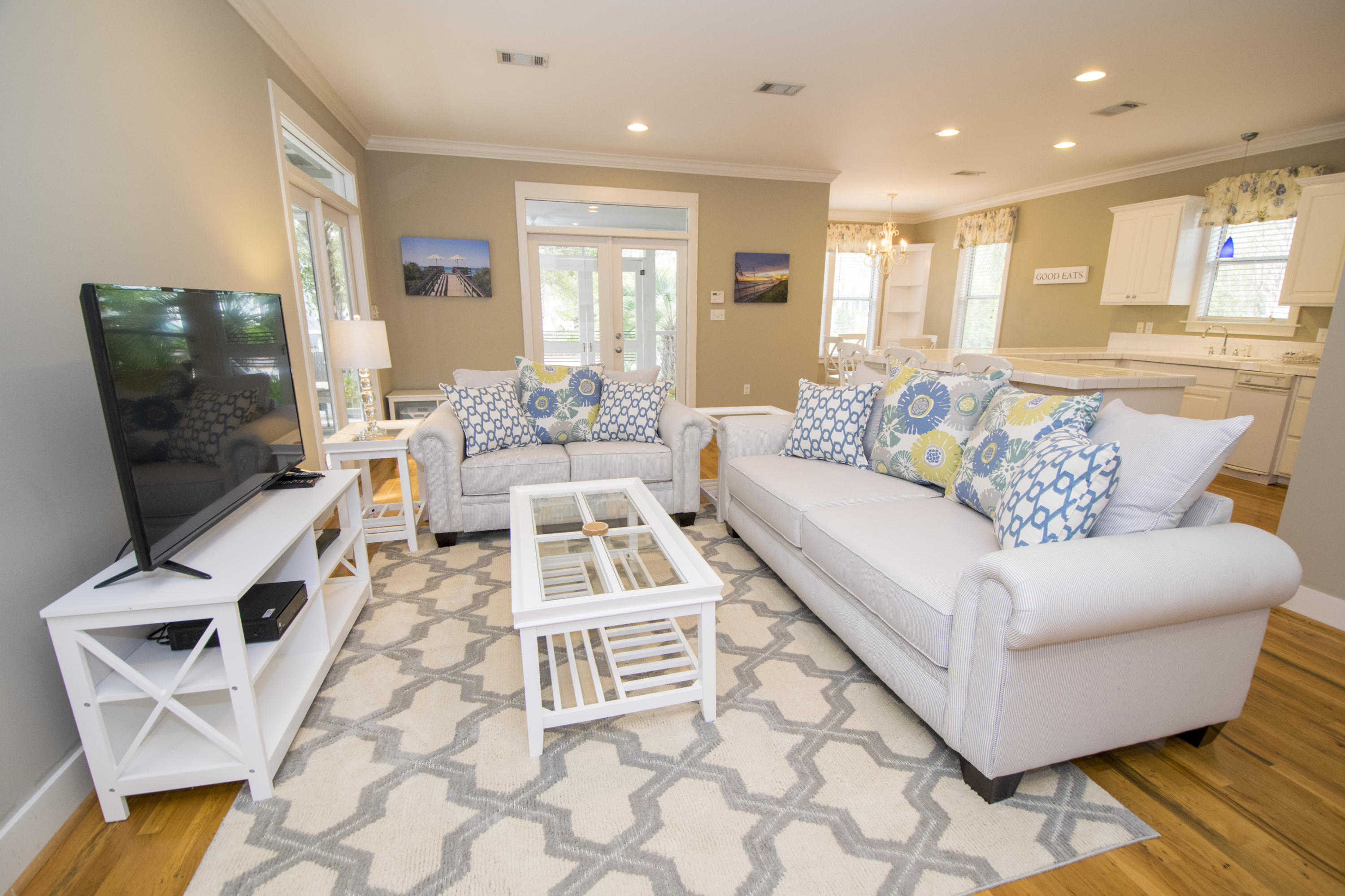 GROVE BY THE SEA - Residential