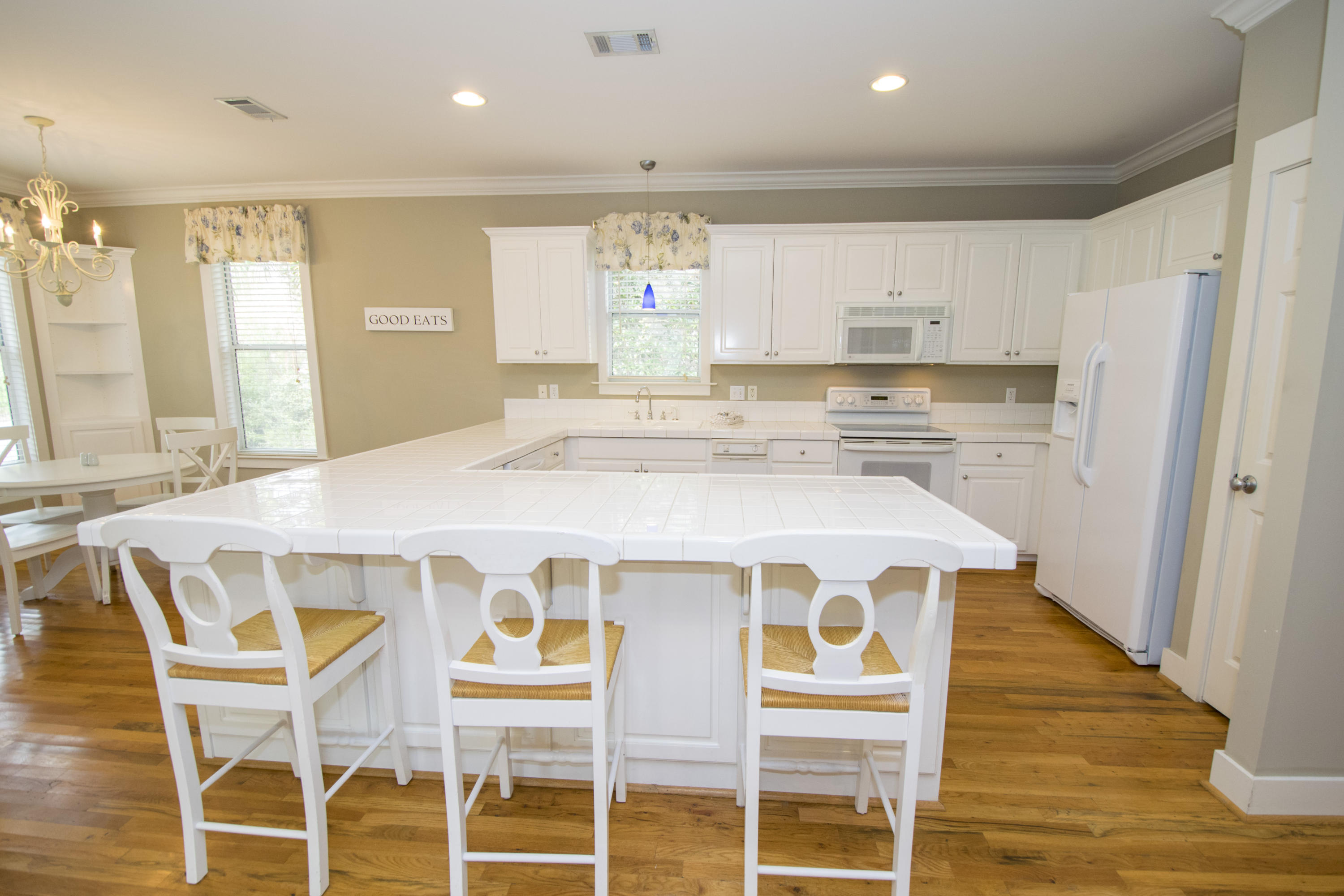 GROVE BY THE SEA - Residential