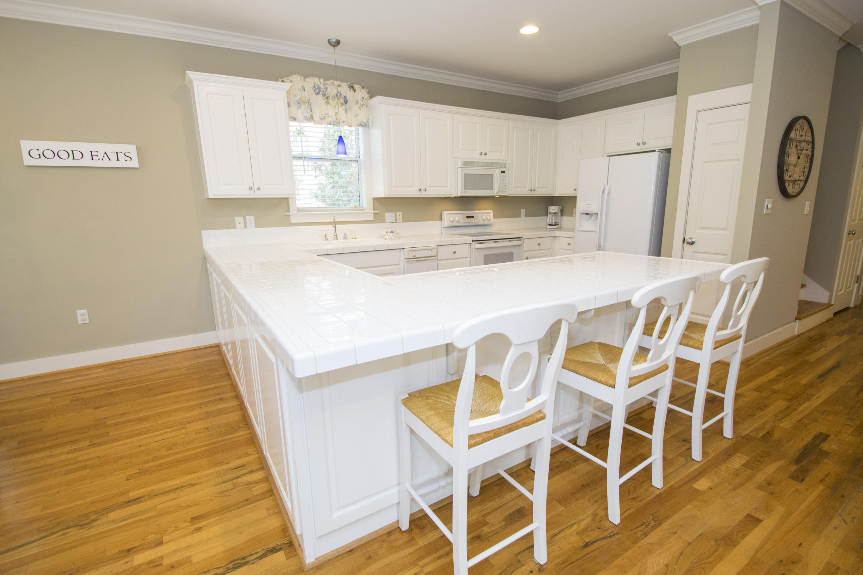 GROVE BY THE SEA - Residential