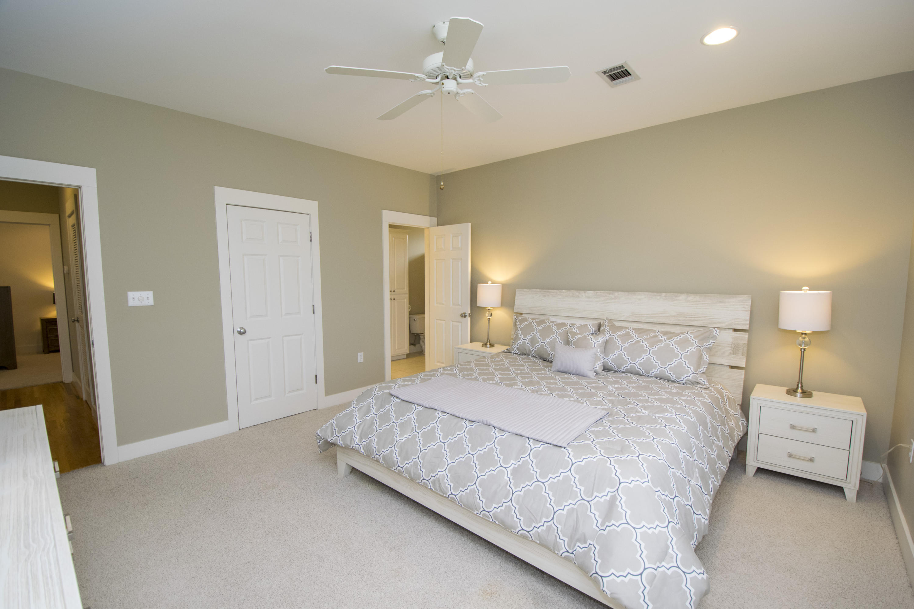 GROVE BY THE SEA - Residential