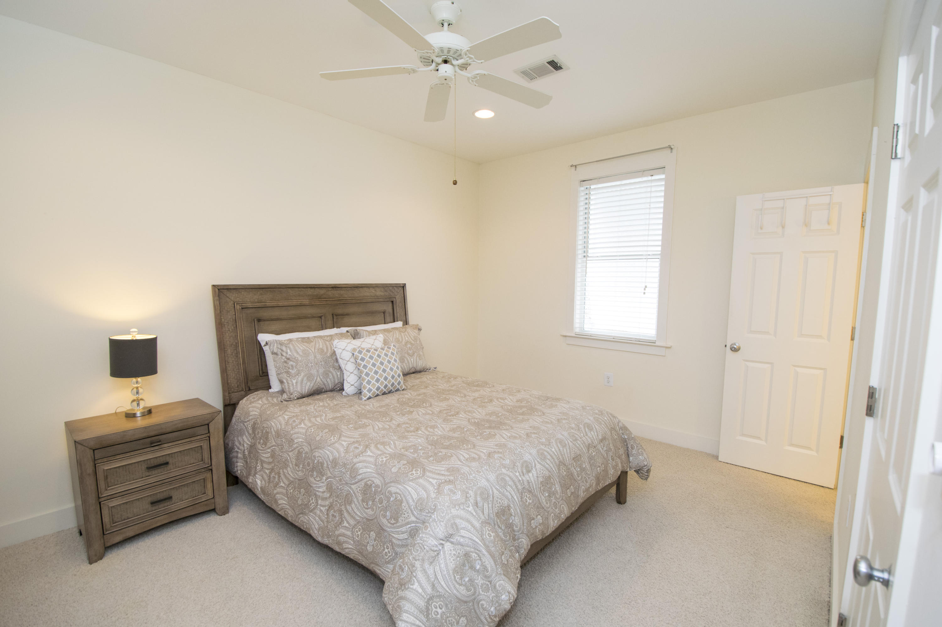 GROVE BY THE SEA - Residential