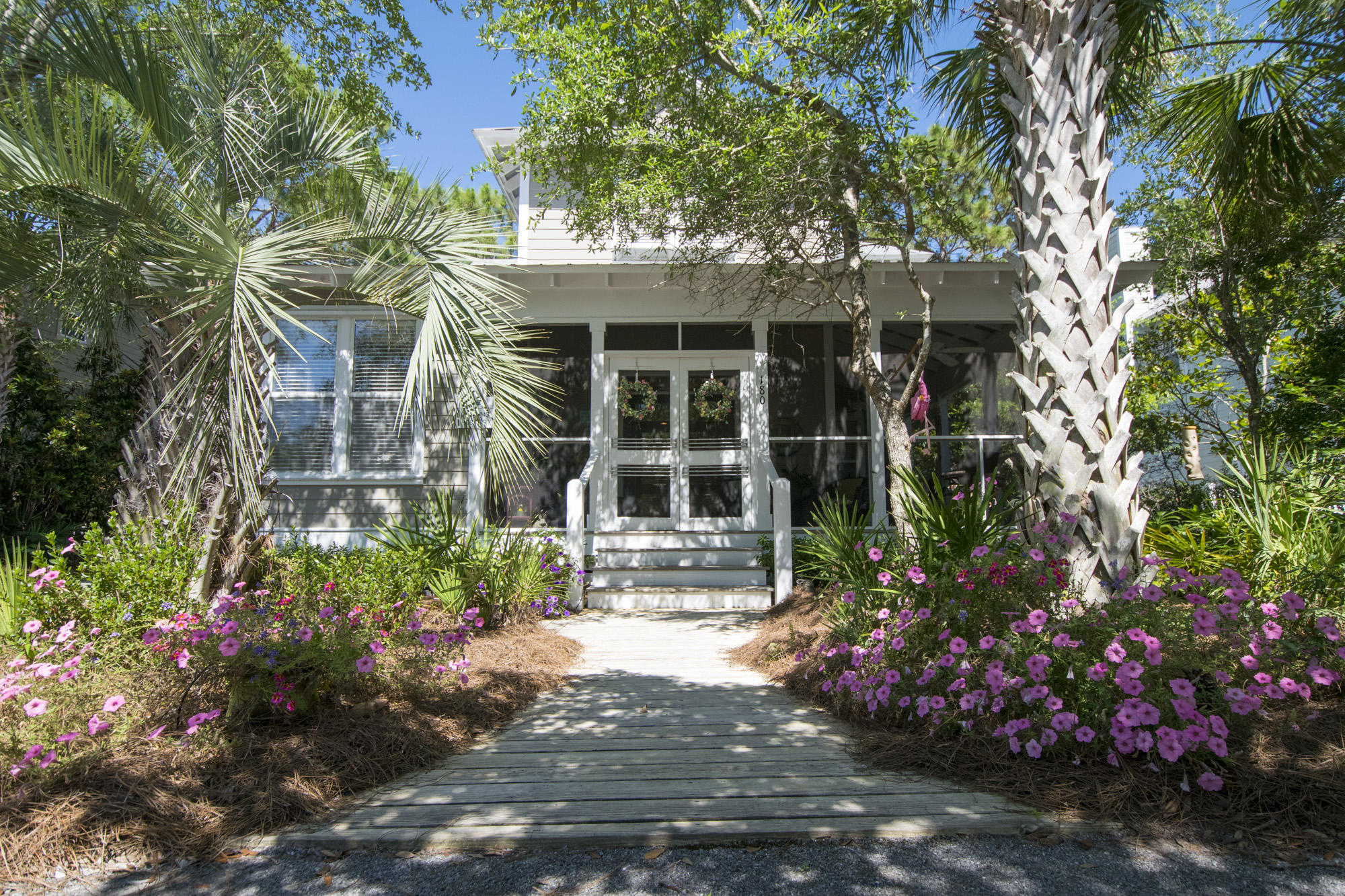 GROVE BY THE SEA - Residential