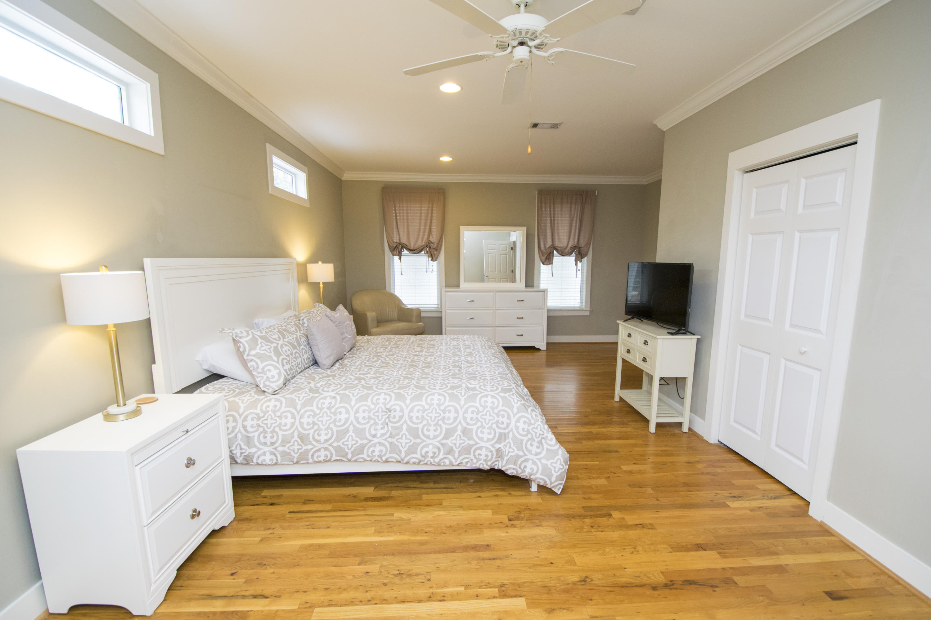 GROVE BY THE SEA - Residential