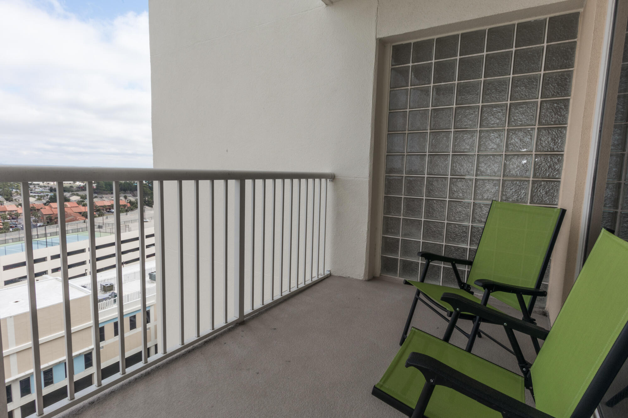 MAJESTIC BEACH TOWERS II - Residential