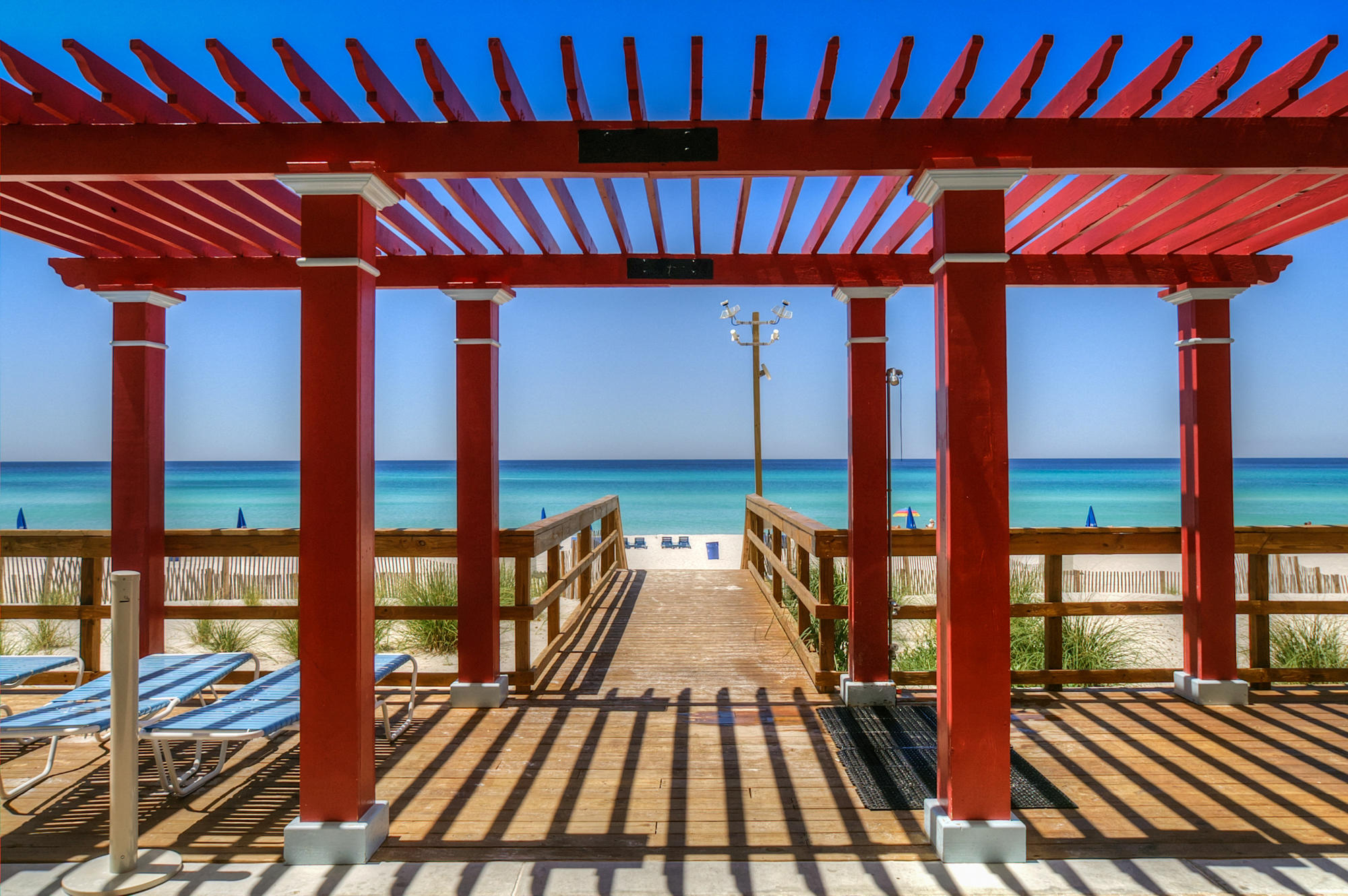 MAJESTIC BEACH TOWERS II - Residential