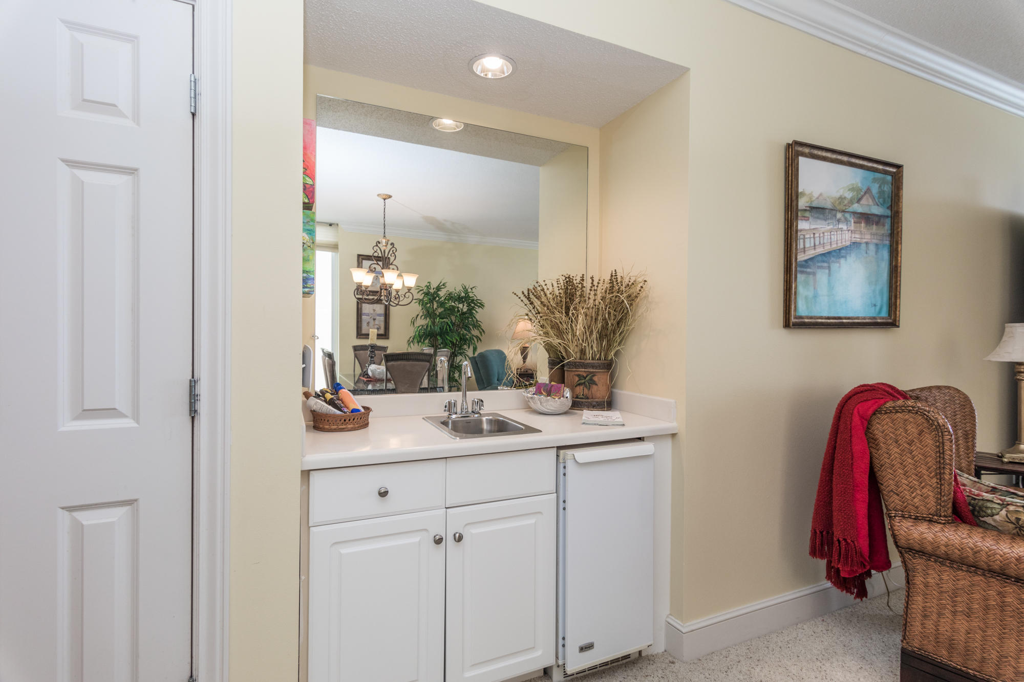 MAJESTIC BEACH TOWERS II - Residential