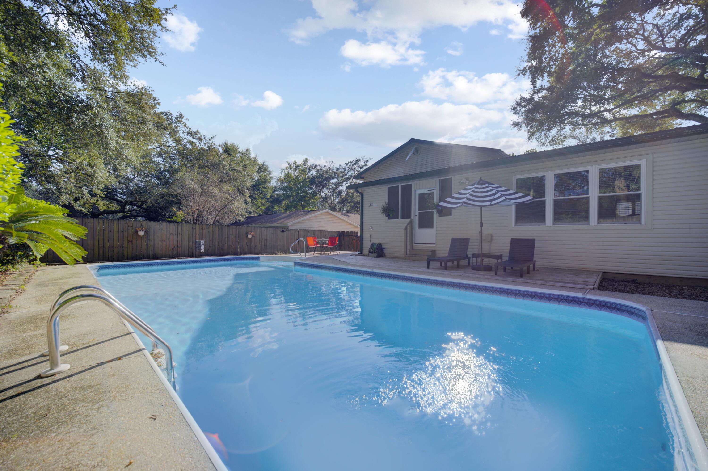 CREEKSIDE 3 - Residential