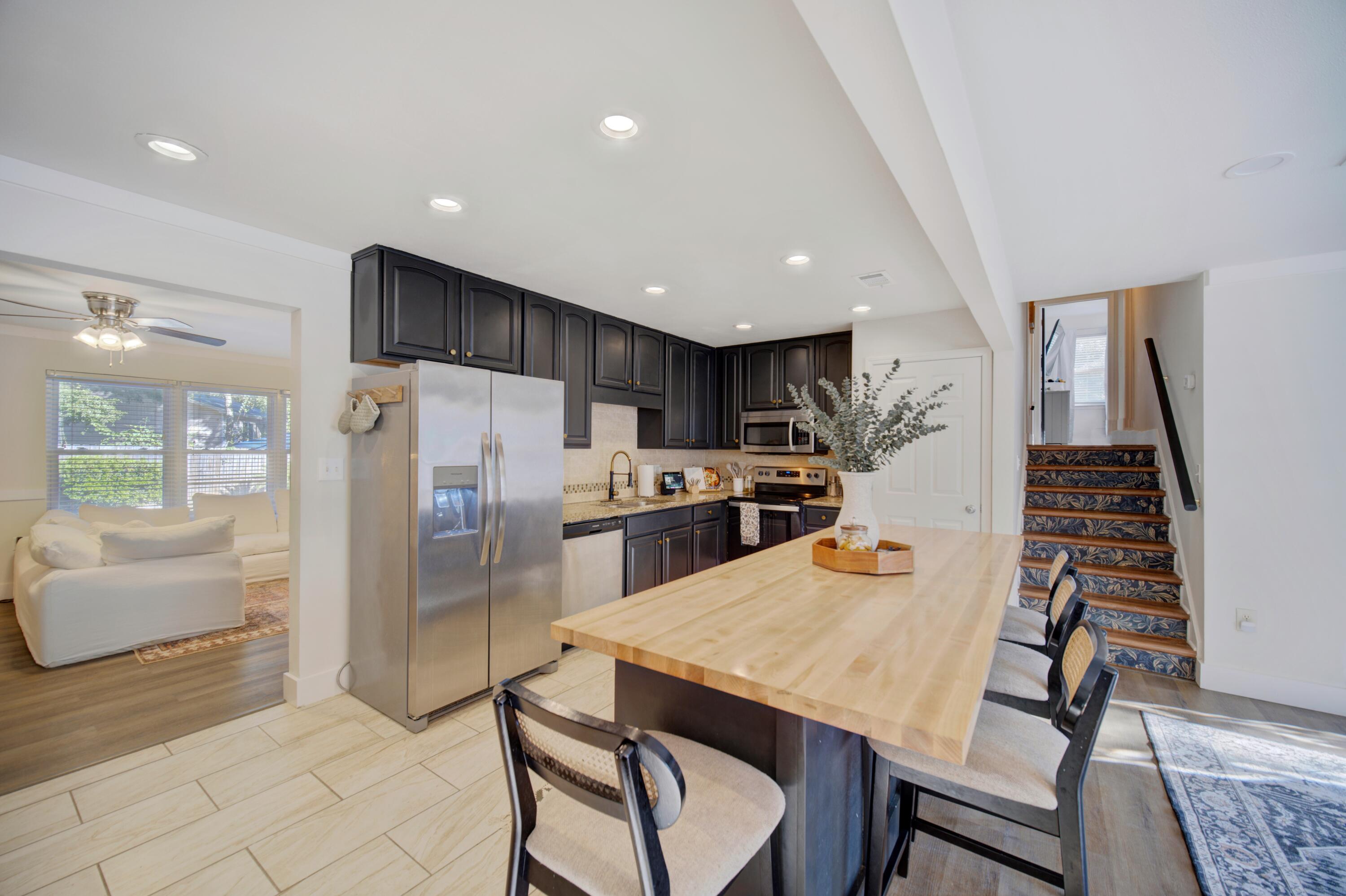 CREEKSIDE 3 - Residential