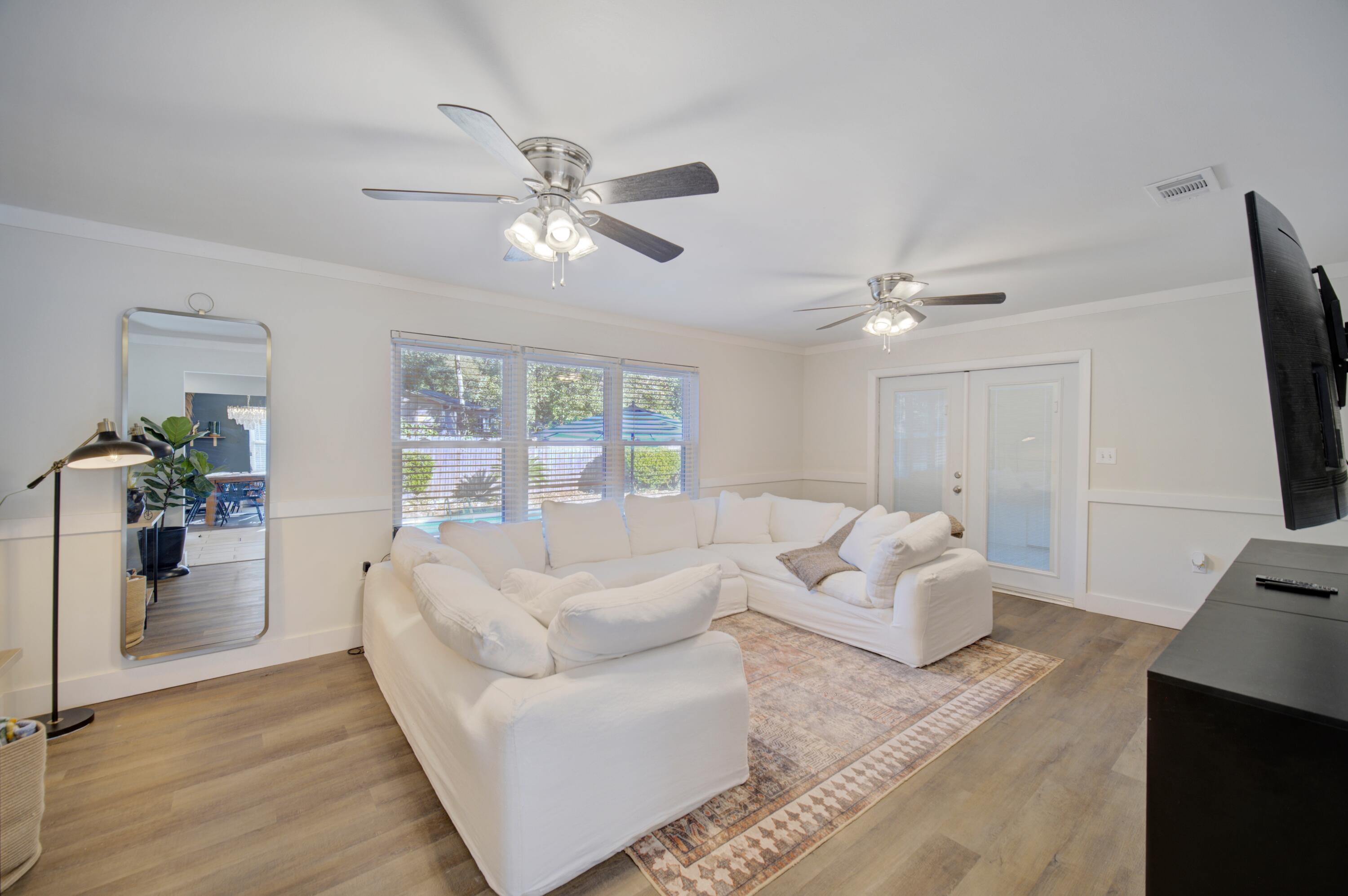 CREEKSIDE 3 - Residential