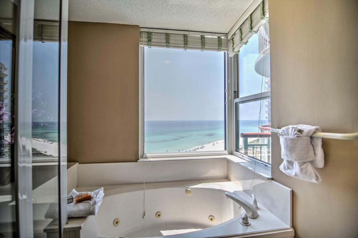 BEACH COLONY RESORT - Residential