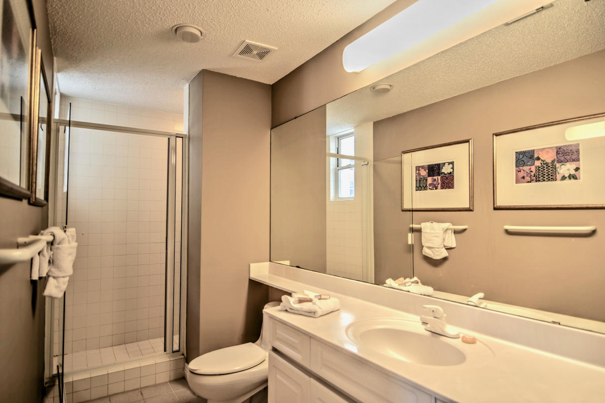 BEACH COLONY RESORT - Residential