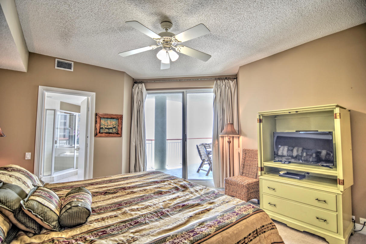 BEACH COLONY RESORT - Residential