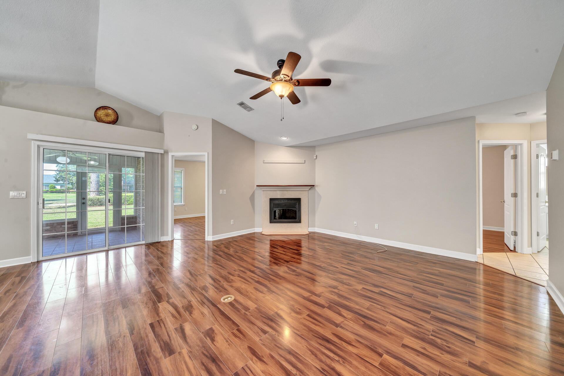 MILLERS RUN AT BLUEWATER BAY - Residential
