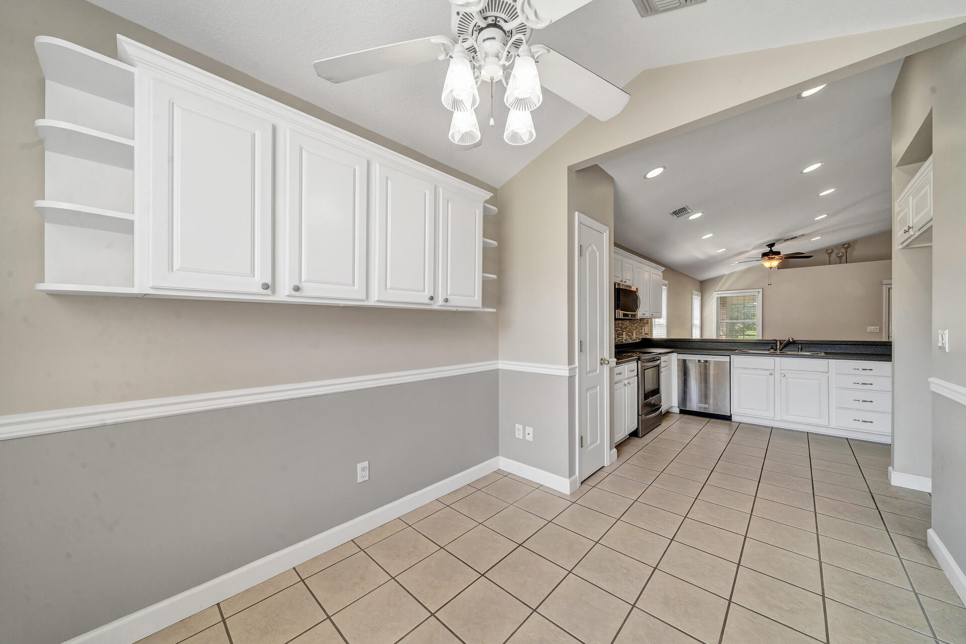 MILLERS RUN AT BLUEWATER BAY - Residential