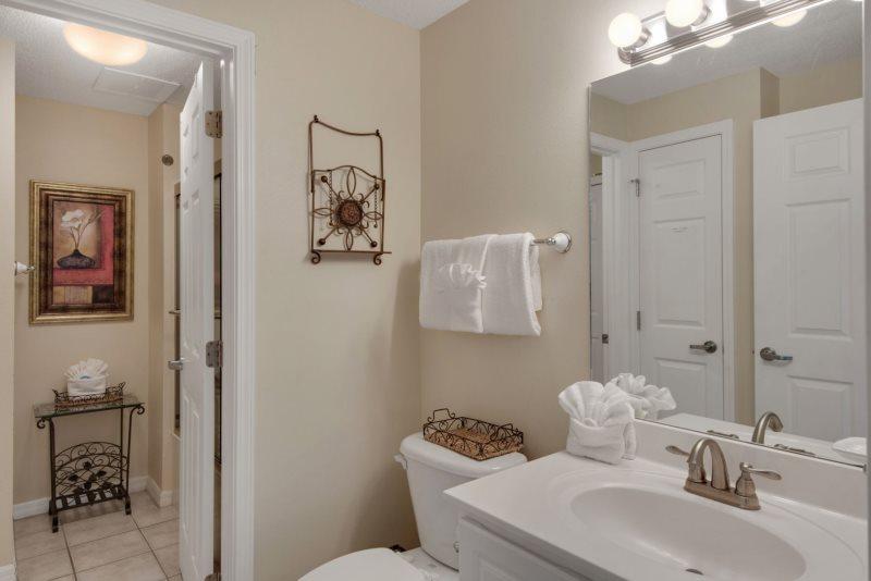 THE INN AT SUMMERWIND - Residential