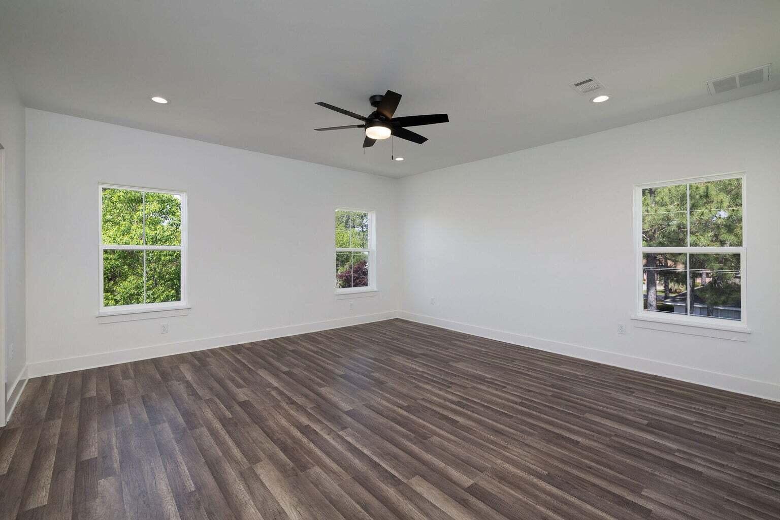 CALUSA BAY S/D - Residential Lease