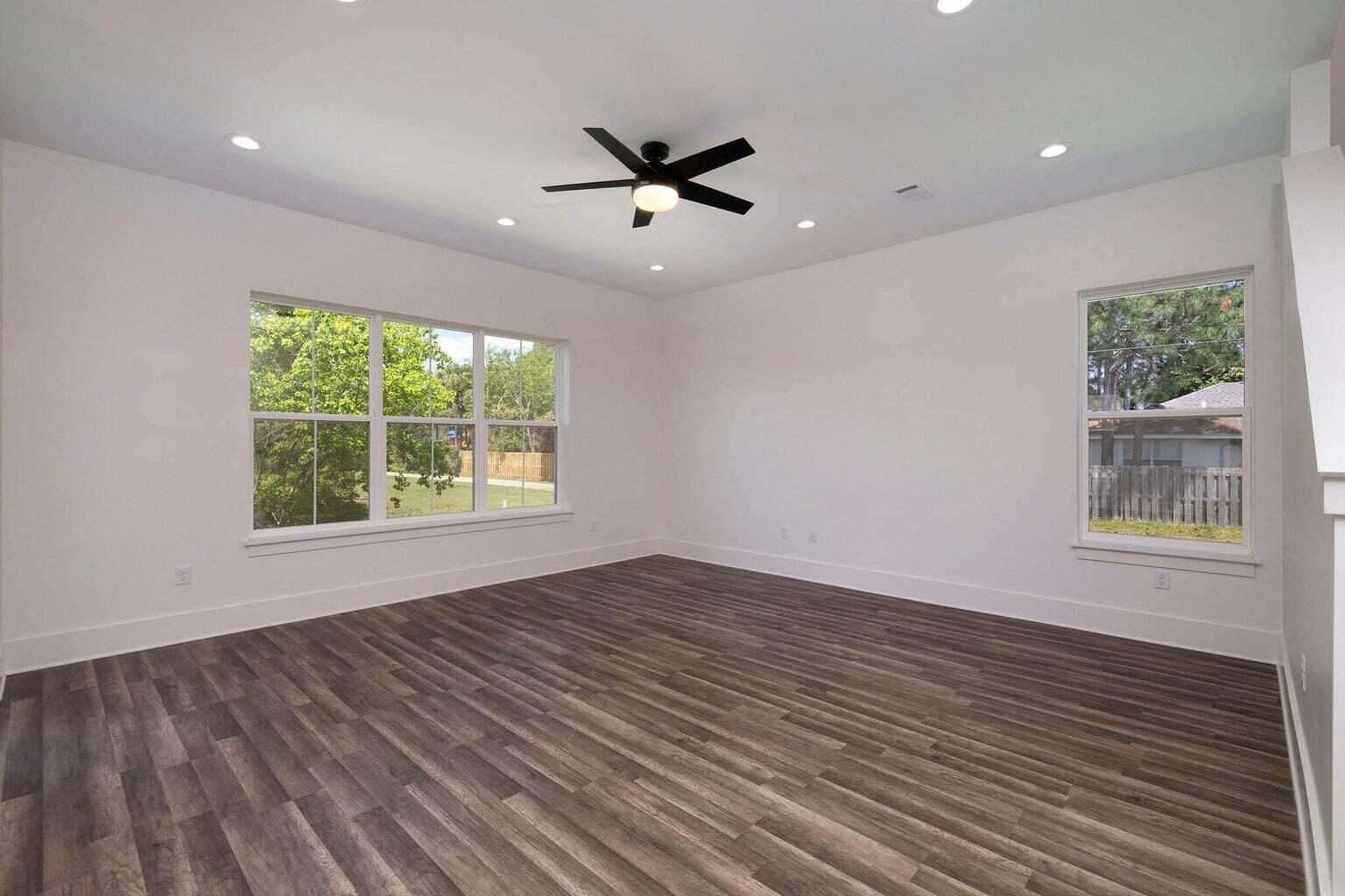 CALUSA BAY S/D - Residential Lease