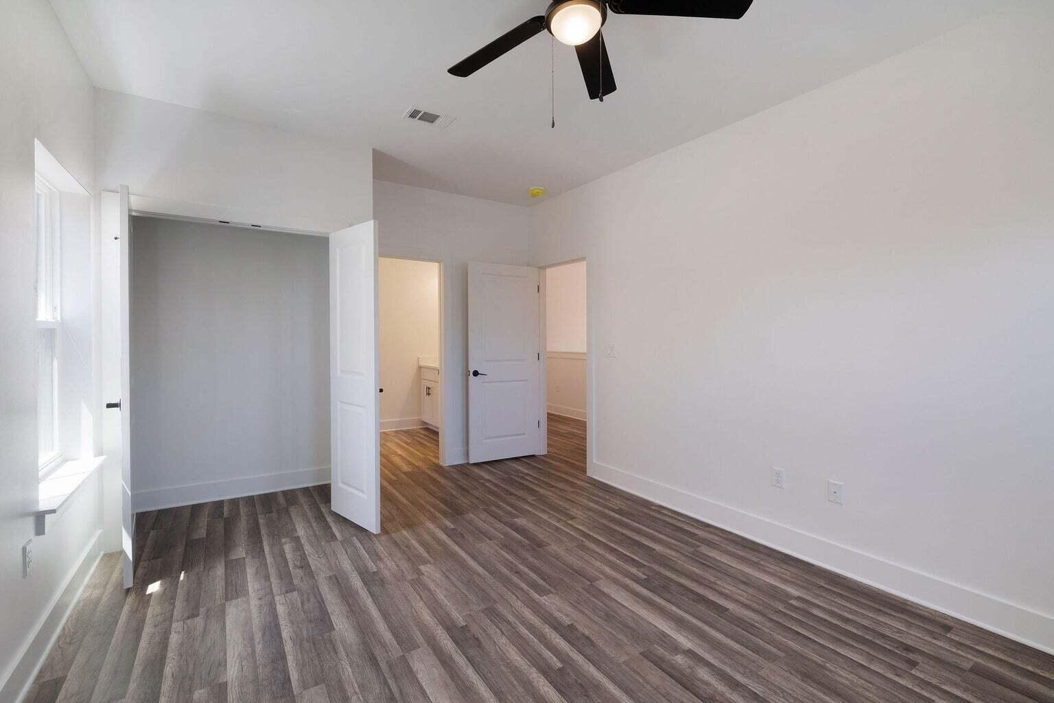 CALUSA BAY S/D - Residential Lease