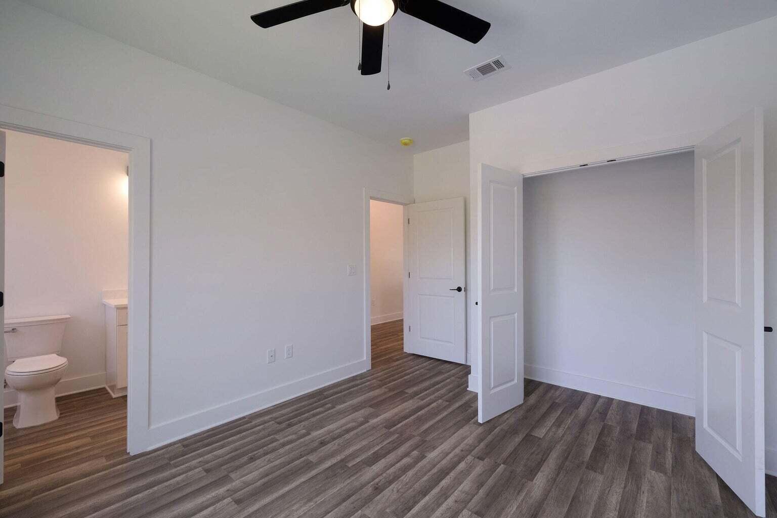 CALUSA BAY S/D - Residential Lease