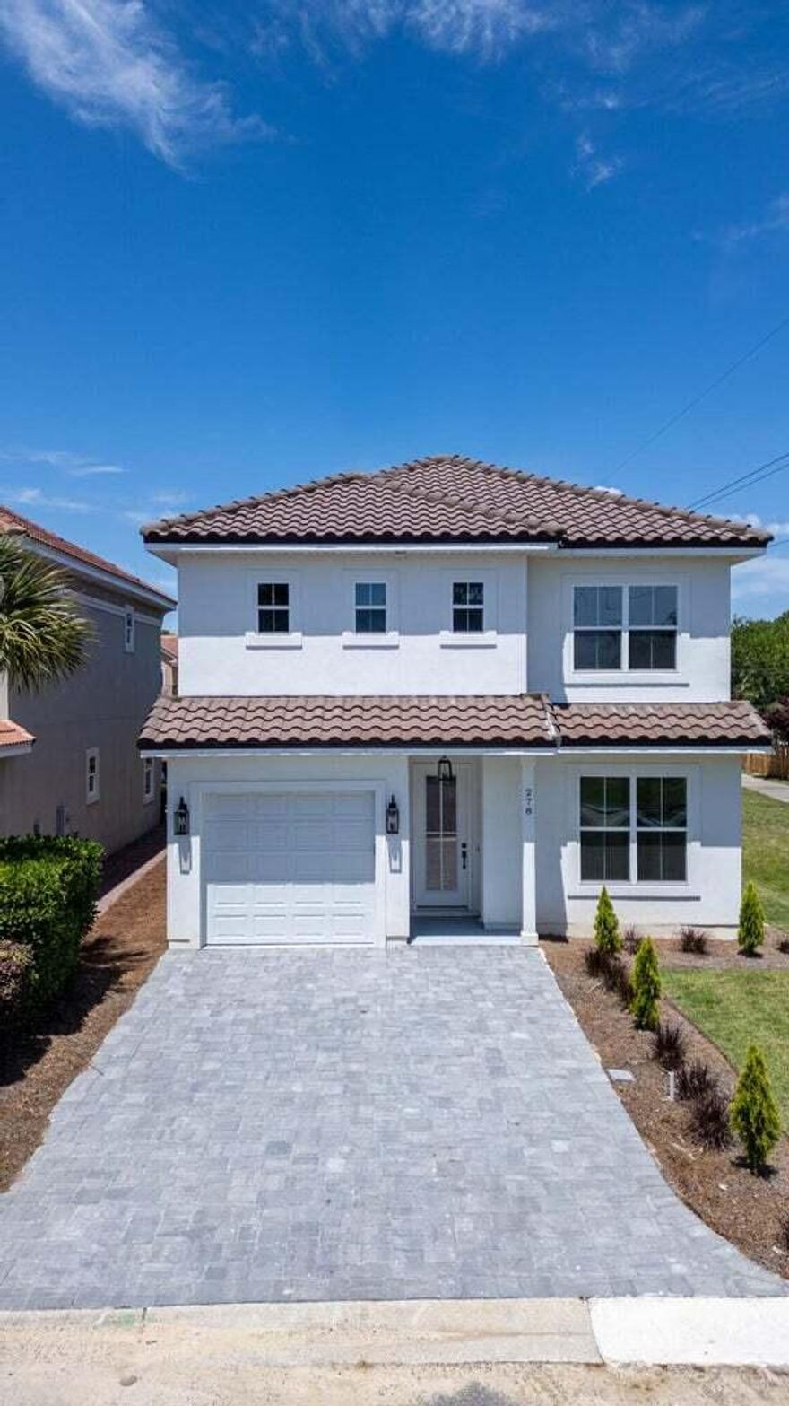 Experience refined coastal living in this brand-new 4BR/4BA home in Destin's gated Calusa Bay community. Offering over 2,100 sq ft, the open layout includes a gourmet kitchen with quartz countertops, stainless steel appliances, gas cooktop, and breakfast bar. Each bedroom has its own en-suite bath, while the master suite features a double vanity and large walk-in closet. Modern upgrades include luxury vinyl plank flooring, tankless water heating, and epoxy-coated garage floors. Community amenities include a pool, serene ponds, and a walking path leading to Destin Commons. Close to beaches, golf, boating, dining, and top schools, this home blends style, comfort, and convenience for the ideal long-term rental.