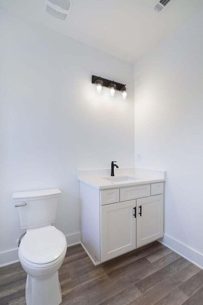 CALUSA BAY S/D - Residential Lease