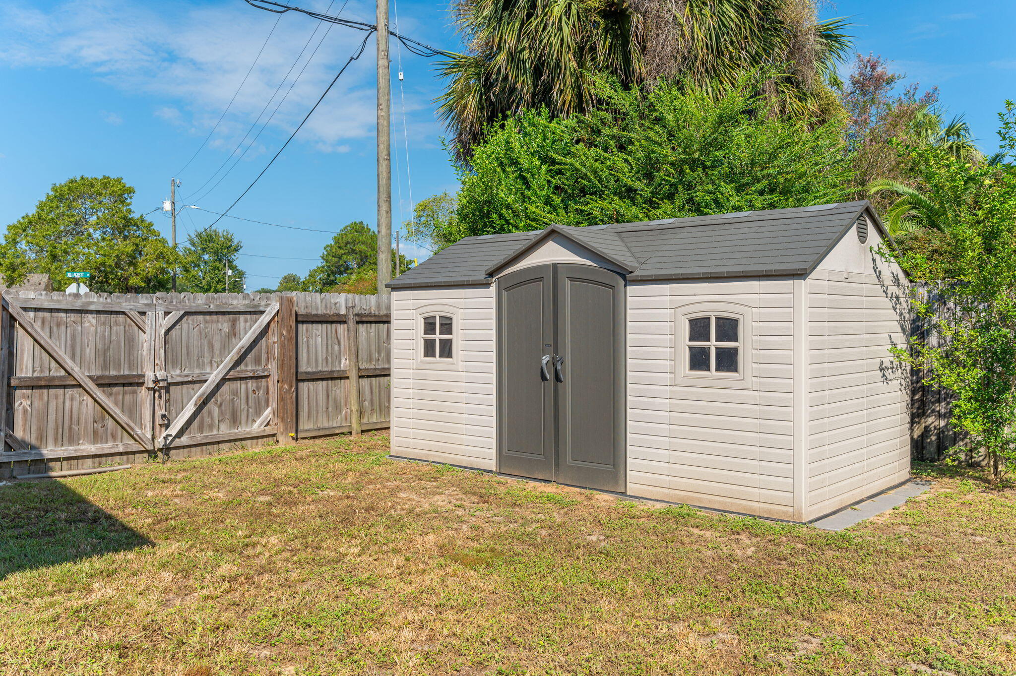 COUNTRYVIEW ESTATES 2ND ADDN - Residential