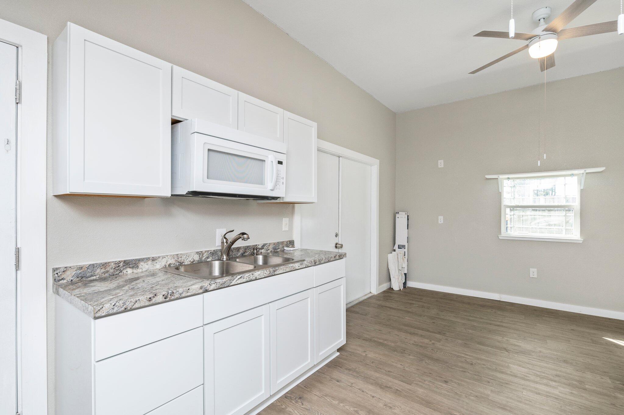 COUNTRYVIEW ESTATES 2ND ADDN - Residential