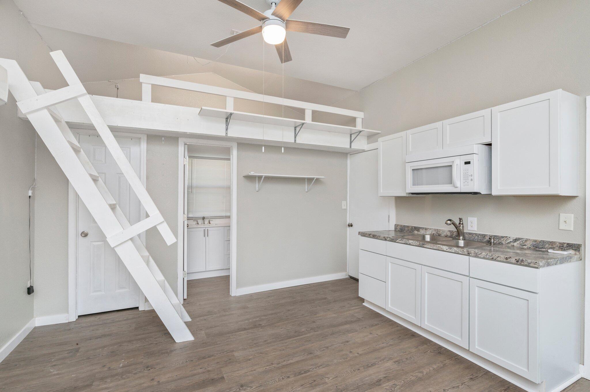 COUNTRYVIEW ESTATES 2ND ADDN - Residential