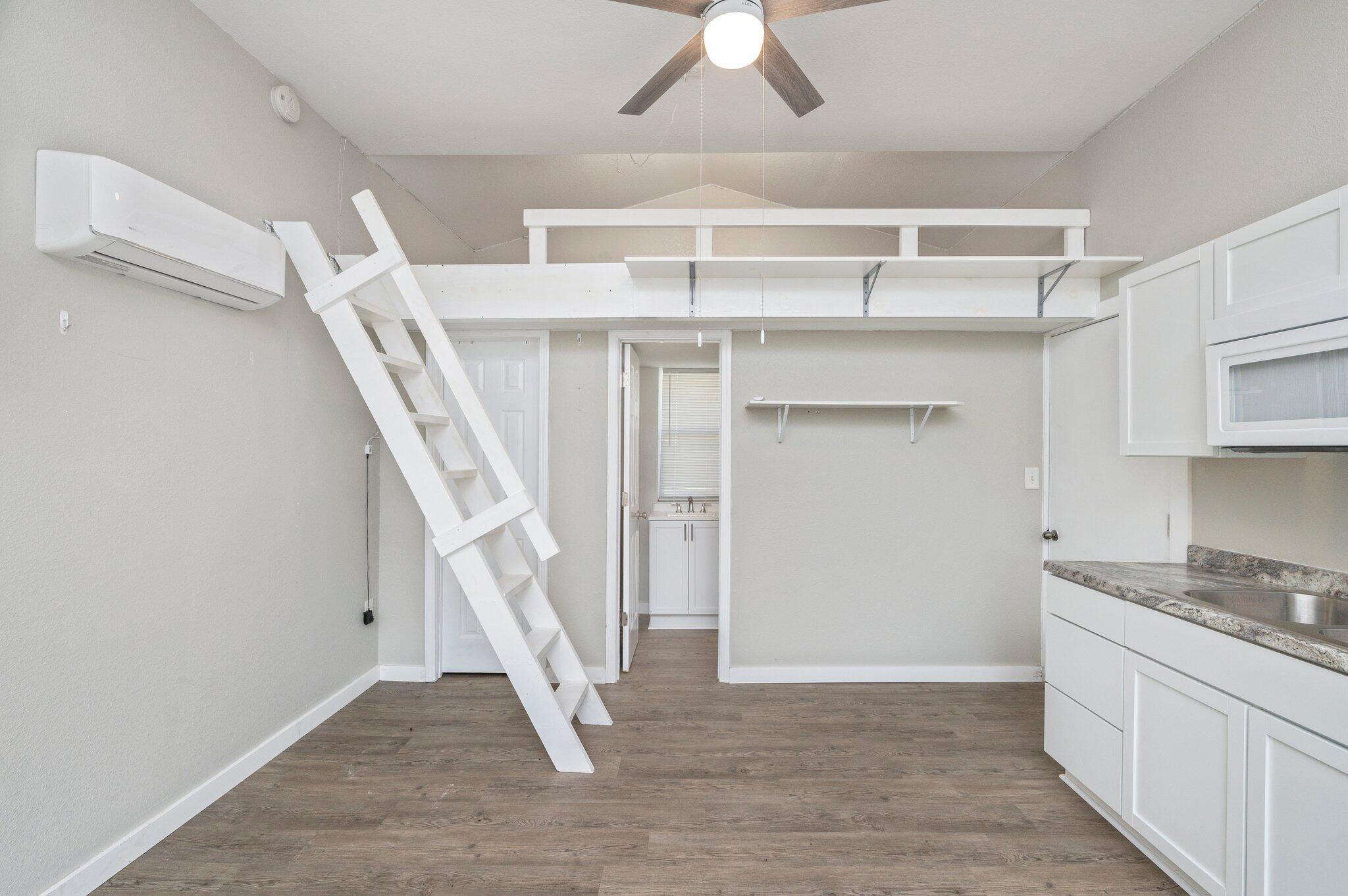 COUNTRYVIEW ESTATES 2ND ADDN - Residential